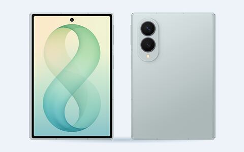 Galaxy Z Fold8, back and front
