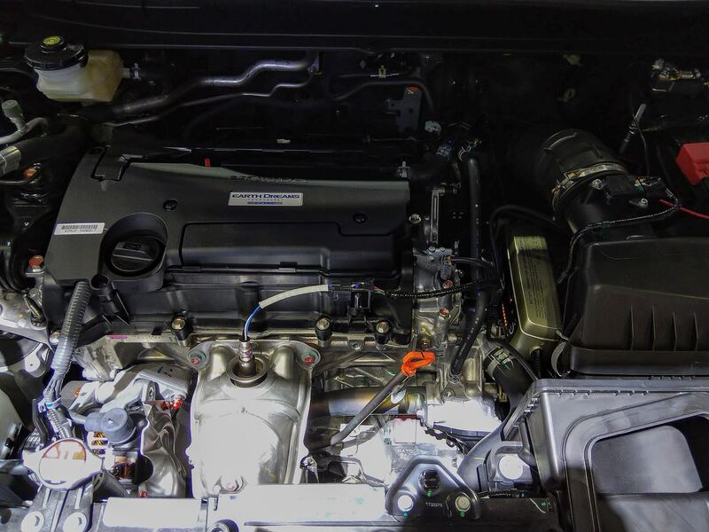 Honda CR-V engine bay with the hood open