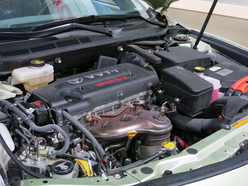 2007 Toyota Camry Hybrid engine bay with the hood open